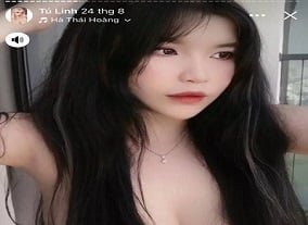 พี่สาวสองคนกำลังอาบน้ำเมื่อพวกเขาแตะต้องพ่อเลี้ยงของพวกเขาทันที