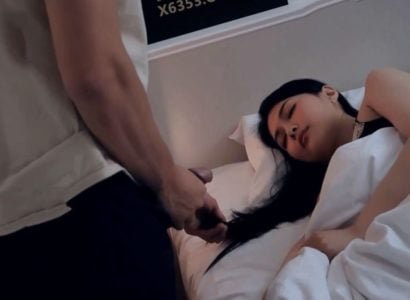 เพื่อนบ้านมีเสียงไพเราะเหมือนภาพยนตร์ Jav ตอนดึกที่จะสำรวจ