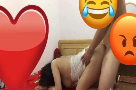 พ่อและลูกชายสองคนเปลี่ยนภรรยาของพวกเขาเพื่อเพลิดเพลินไปกับความสุข