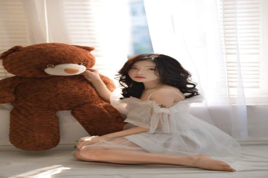 ครูที่น่าเศร้าถูกระยำโดยน้องสาวของเธอเพื่อความสุข